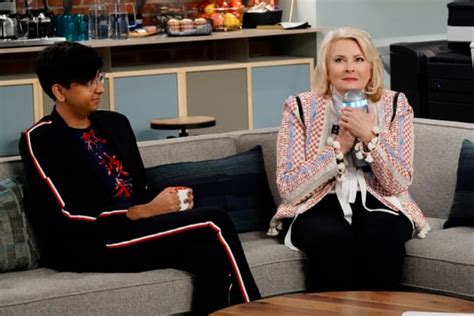 watch murphy brown online fake news|Prime Video: Murphy Brown Season 1.